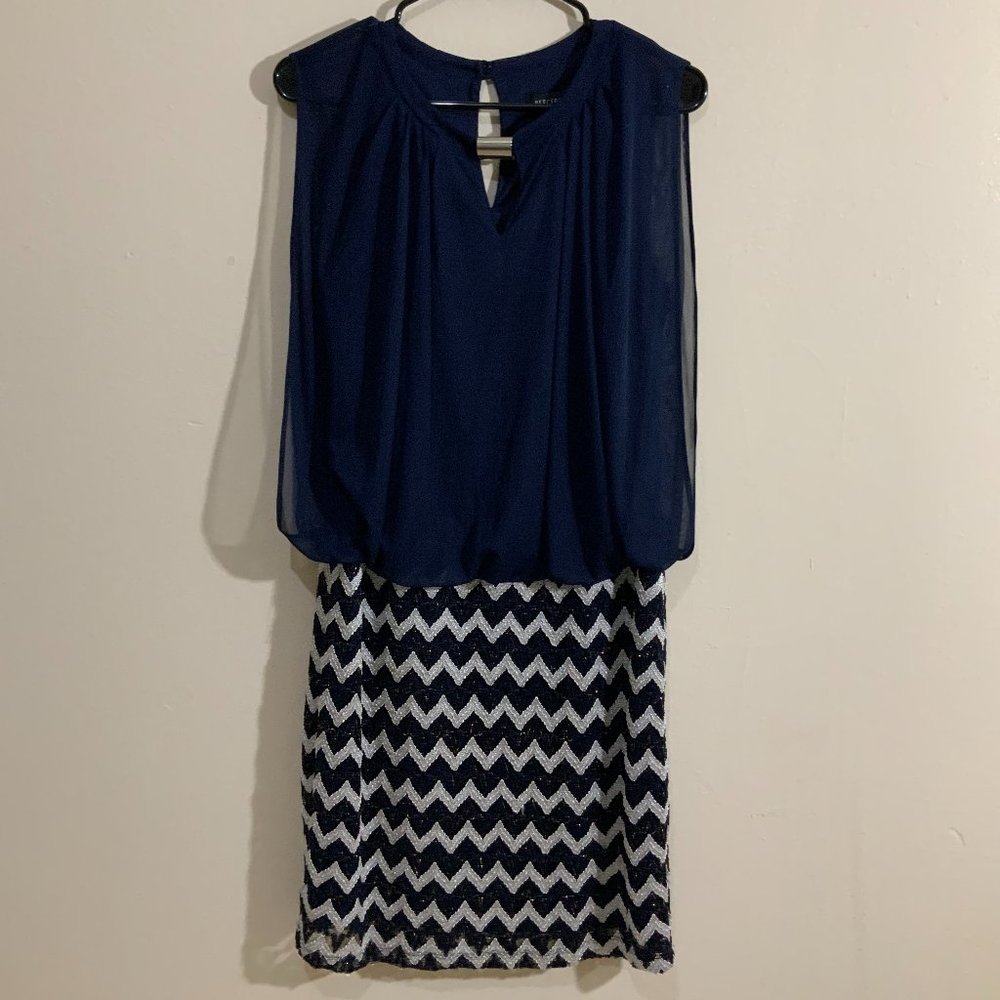 Perceptions - Blue Top and Wavy White Gold Bottom